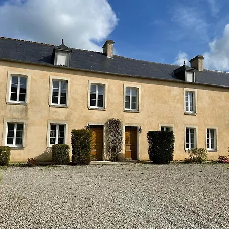 Le Clos Du Bas Courtil Omaha