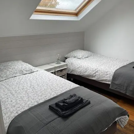 Le Clos Du Bas Courtil Omaha Bed & Breakfast Osmanville