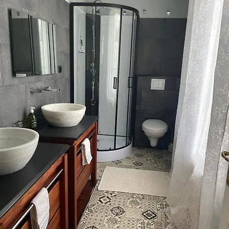 Le Clos Du Bas Courtil Omaha 3* Osmanville