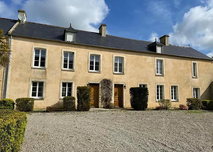 Le Clos Du Bas Courtil Omaha